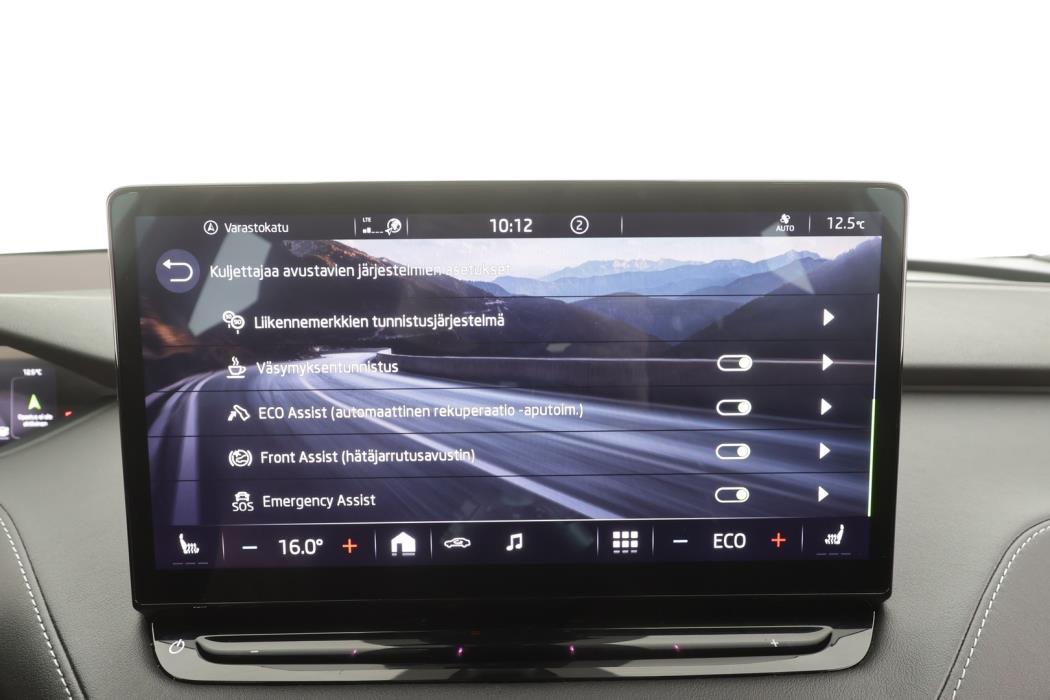 SKODA ENYAQ 2022