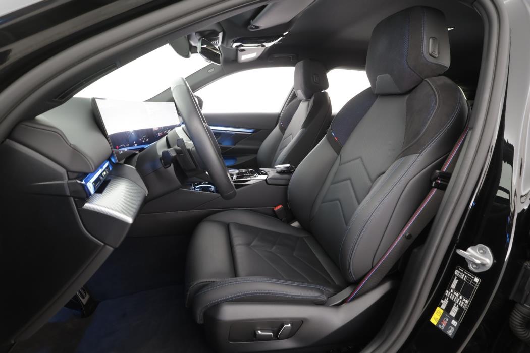 BMW I5 2025