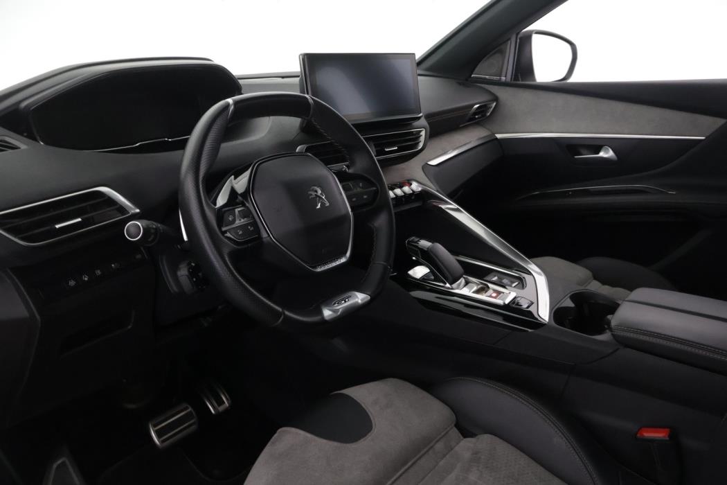 PEUGEOT 3008 2021