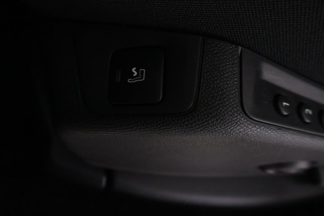 PEUGEOT 3008 2021