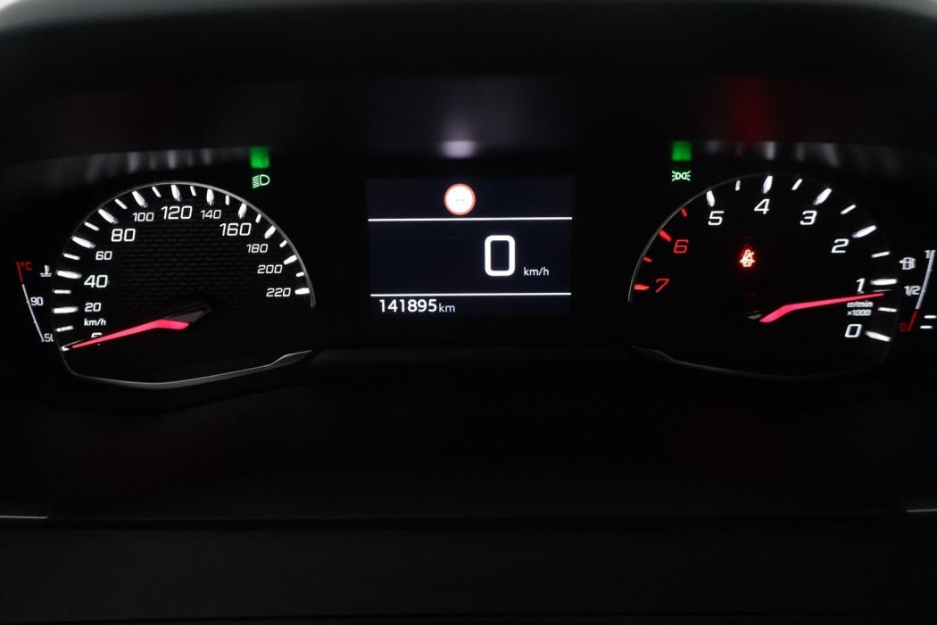 PEUGEOT 2008 2022