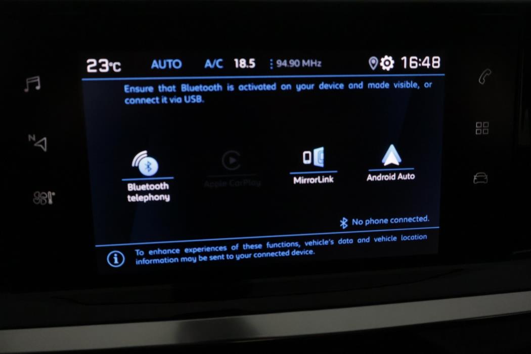 PEUGEOT 2008 2022