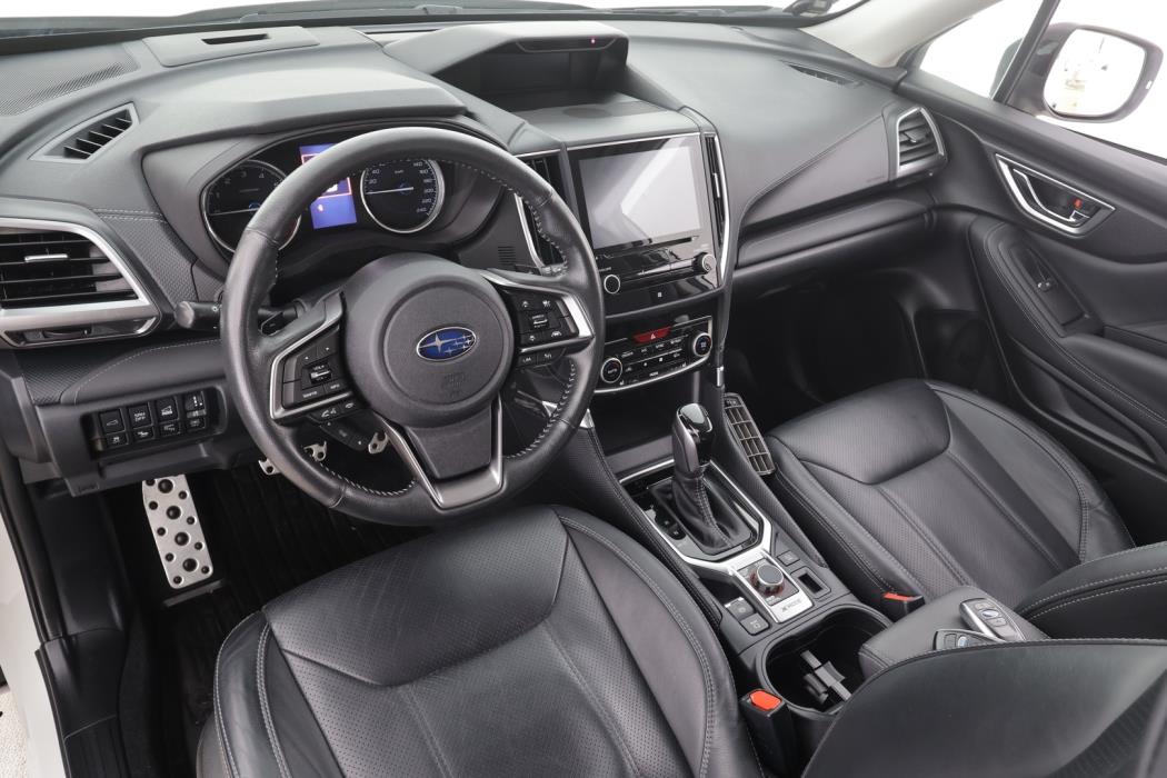 SUBARU Forester 2020