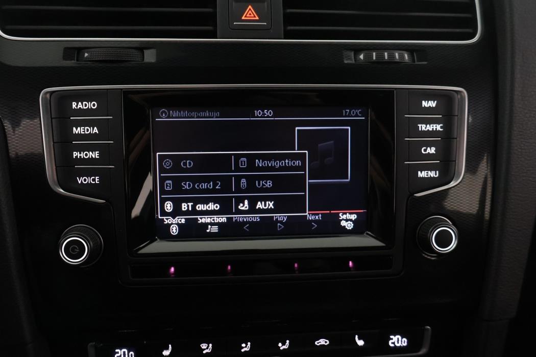 VOLKSWAGEN Golf 2015