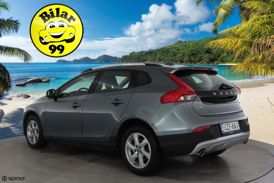 VOLVO V40 Cross Country 2016