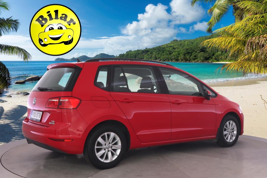 VOLKSWAGEN Golf Sportsvan 2015