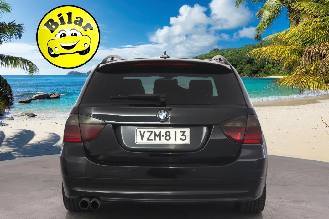 BMW 330 2006