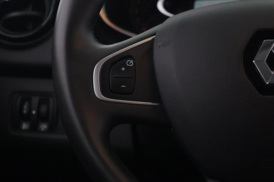 RENAULT Clio 2018