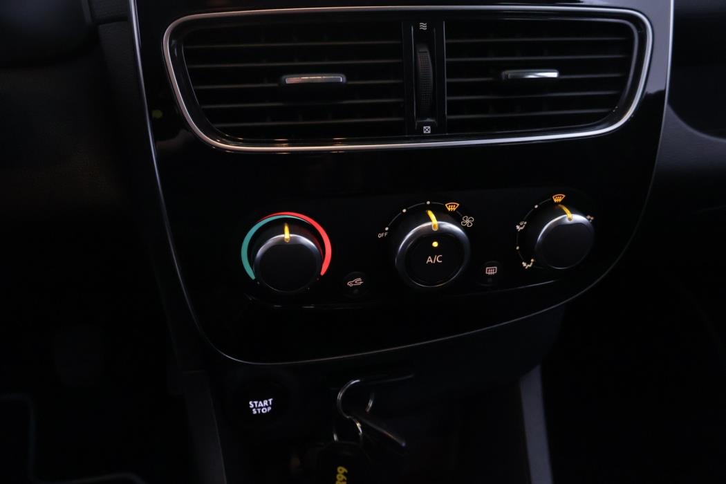 RENAULT Clio 2018