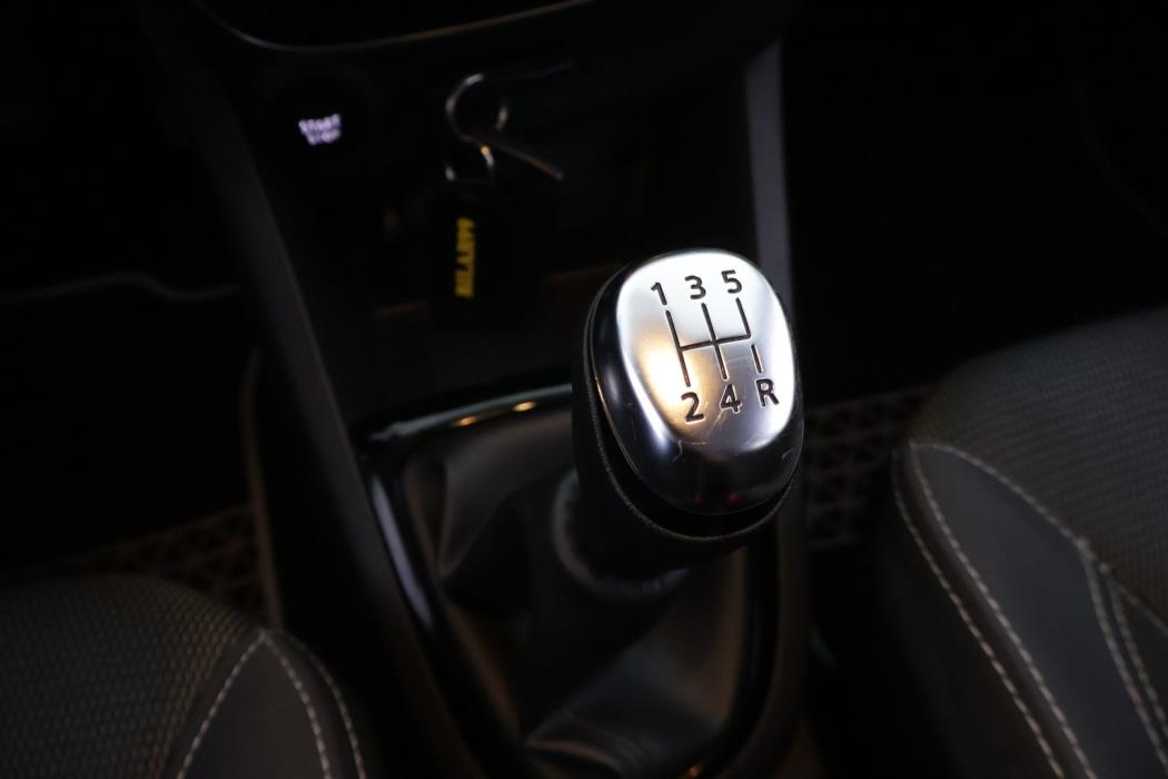 RENAULT Clio 2018