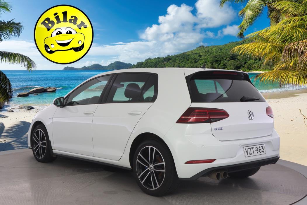 VOLKSWAGEN Golf 2018