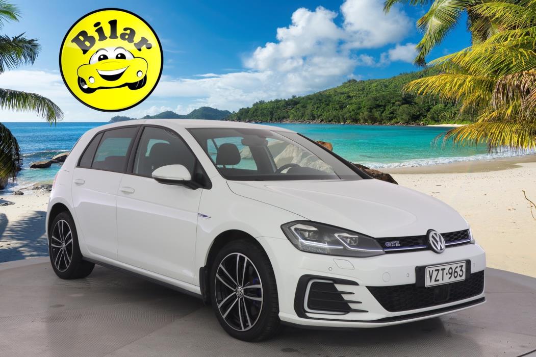 VOLKSWAGEN Golf 2018