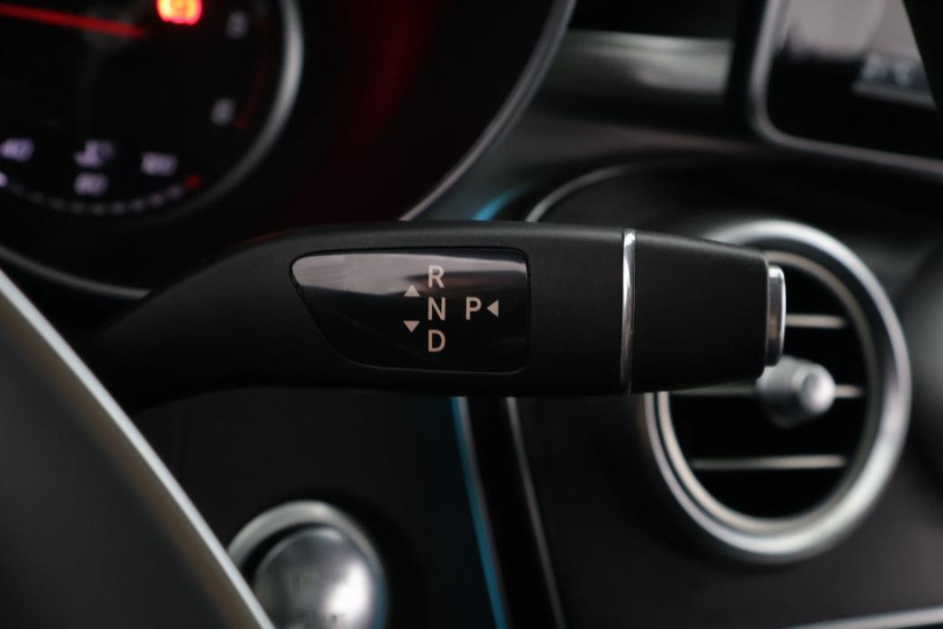 MERCEDES-BENZ C 2016