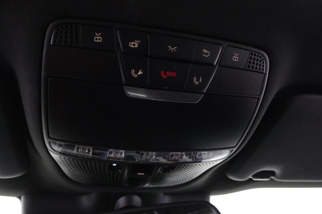 MERCEDES-BENZ C 2016