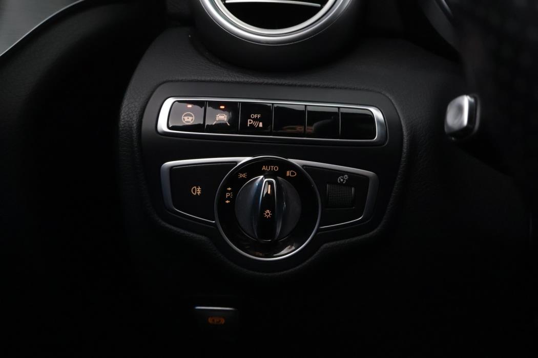 MERCEDES-BENZ C 2016