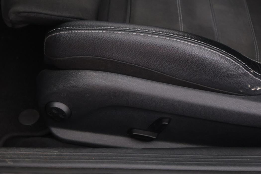 MERCEDES-BENZ C 2016