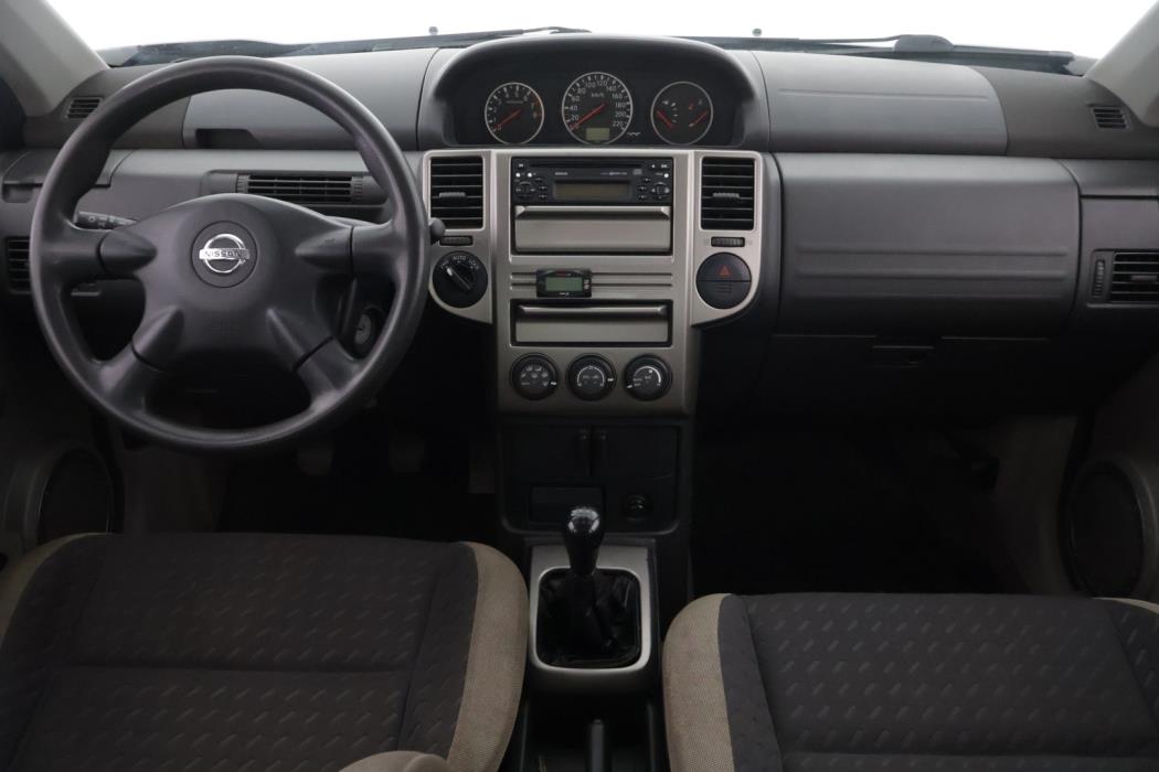 NISSAN X-TRAIL 2005