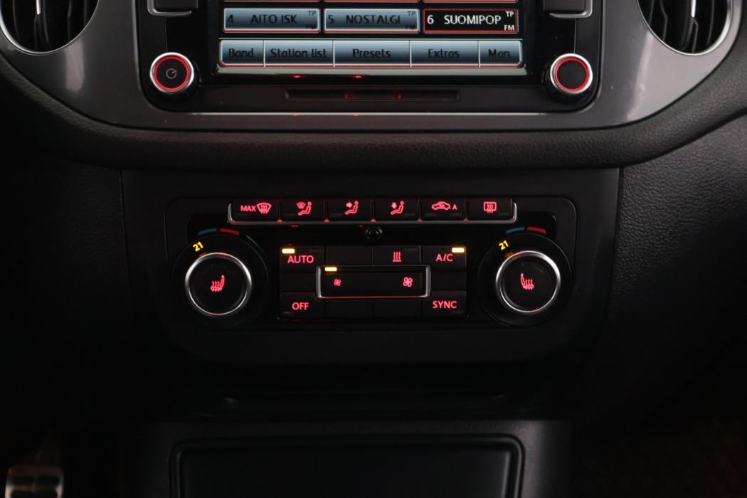 VOLKSWAGEN Tiguan 2015