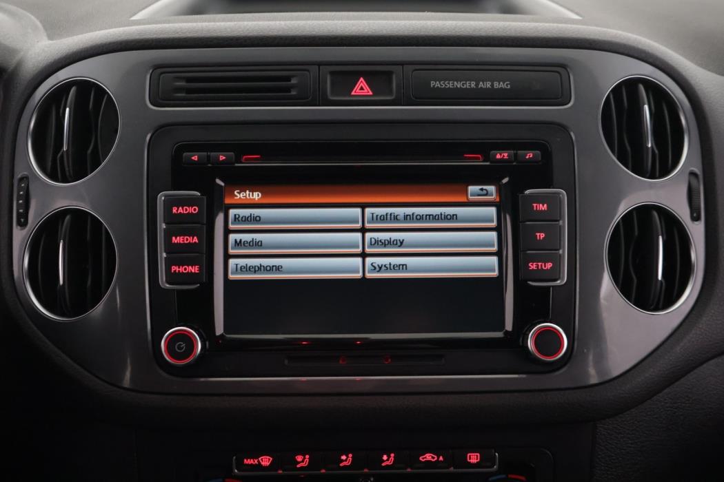 VOLKSWAGEN Tiguan 2015