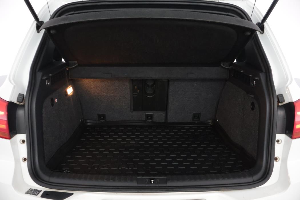 VOLKSWAGEN Tiguan 2015