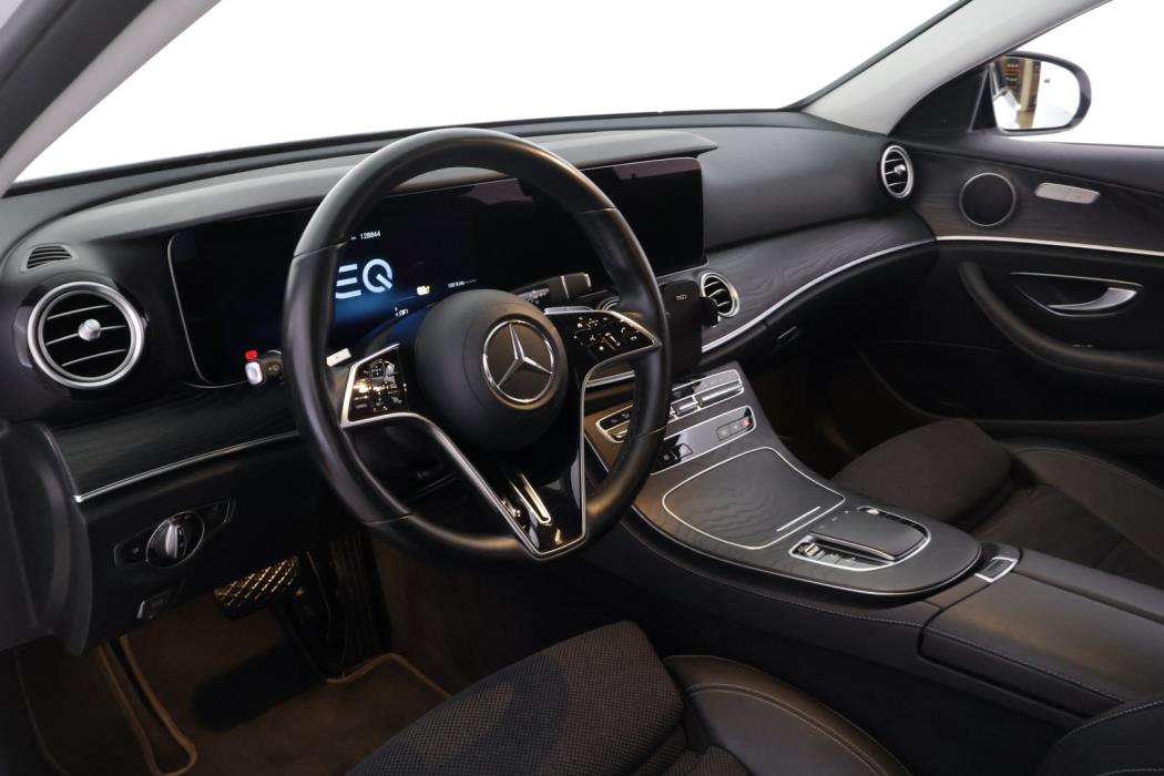 MERCEDES-BENZ E 2021