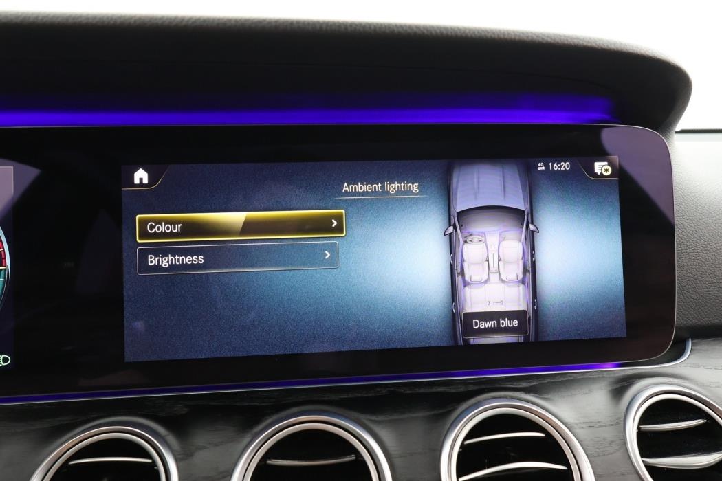 MERCEDES-BENZ E 2021