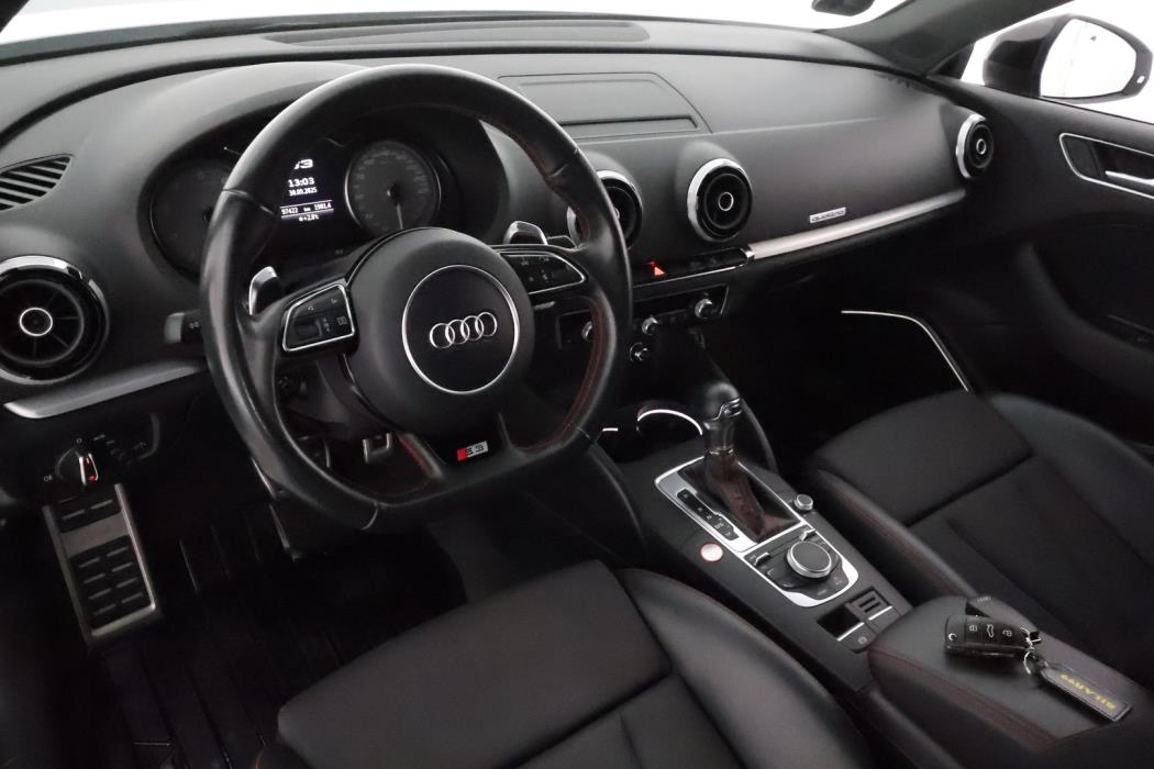 AUDI S3 2015
