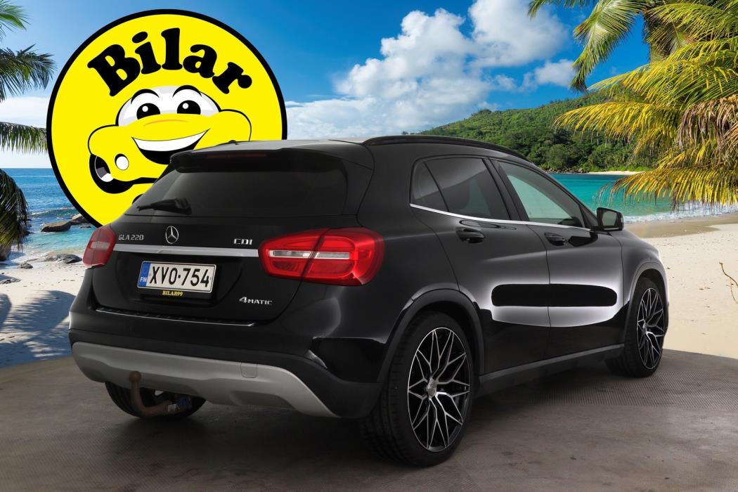 MERCEDES-BENZ GLA 2015