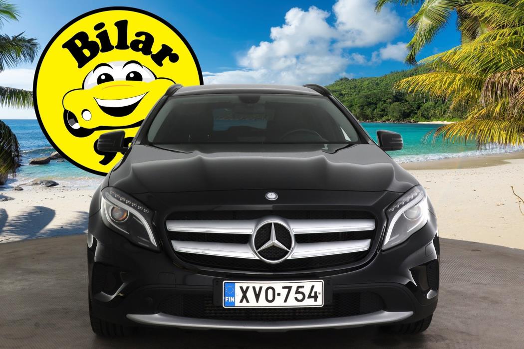 MERCEDES-BENZ GLA 2015