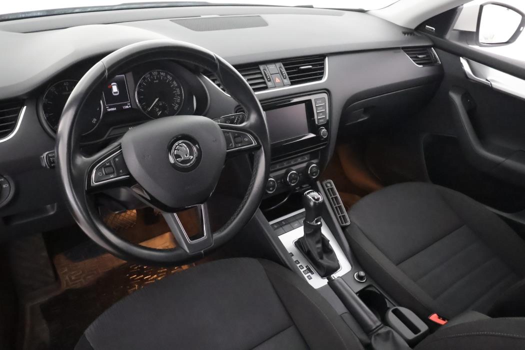 SKODA Octavia 2014