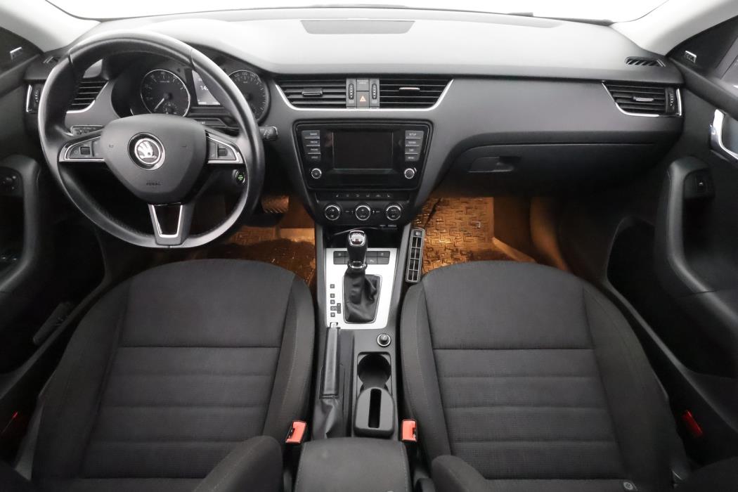 SKODA Octavia 2014