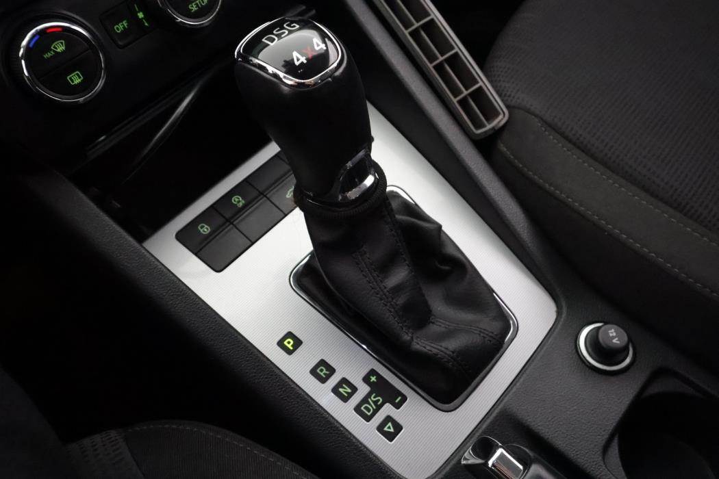 SKODA Octavia 2014