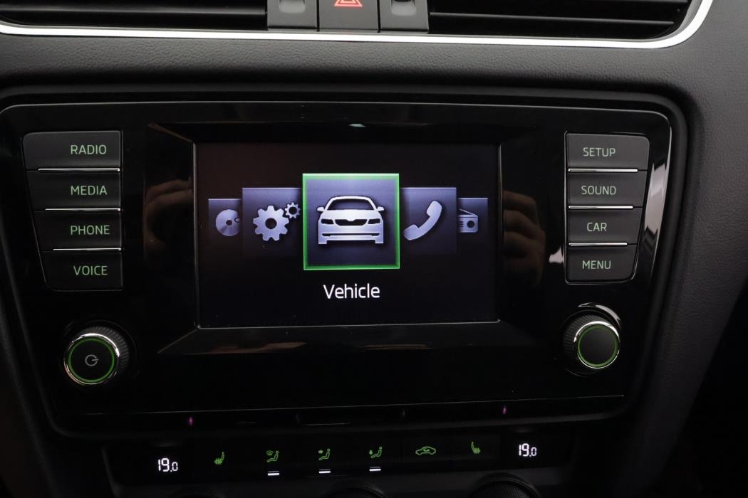 SKODA Octavia 2014