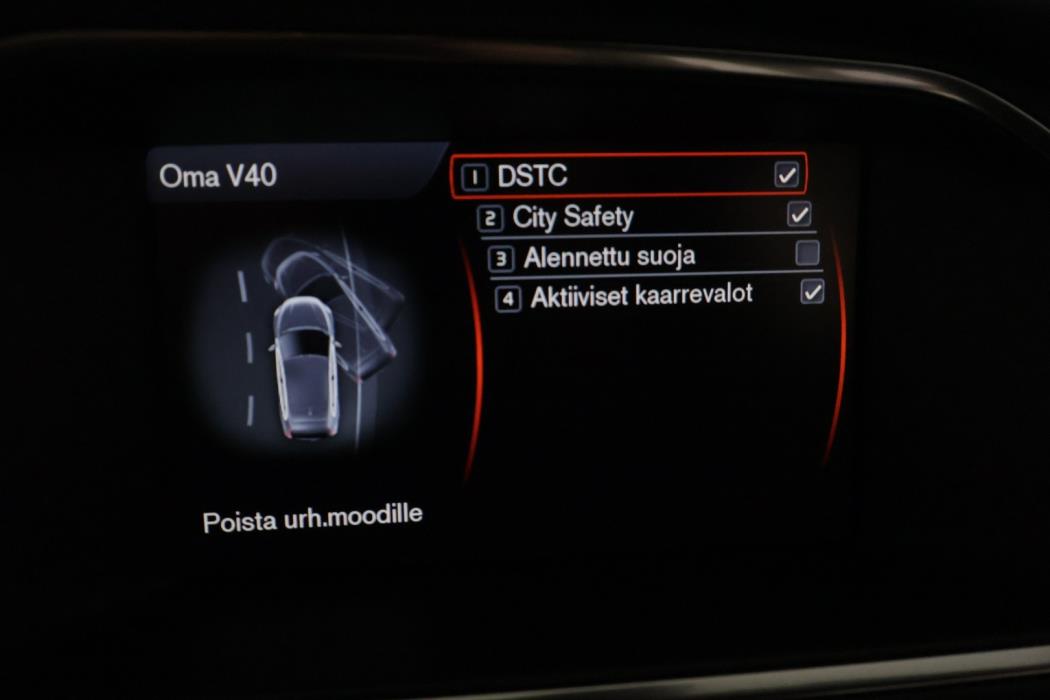 VOLVO V40 2013