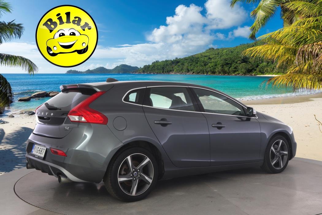 VOLVO V40 2013