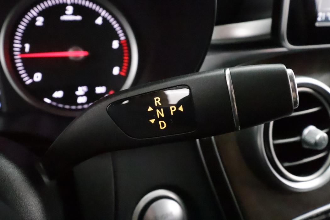 MERCEDES-BENZ GLC 2017