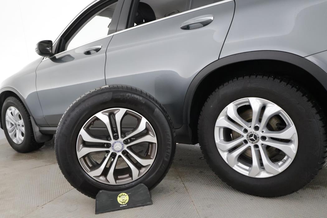 MERCEDES-BENZ GLC 2017