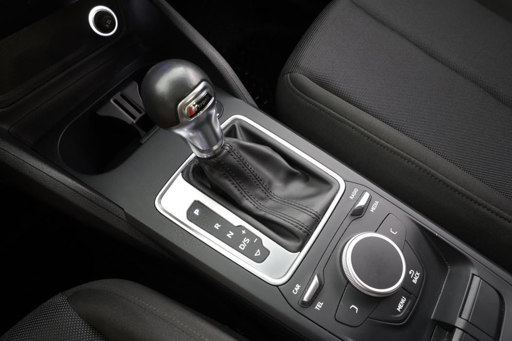 AUDI Q2 2018