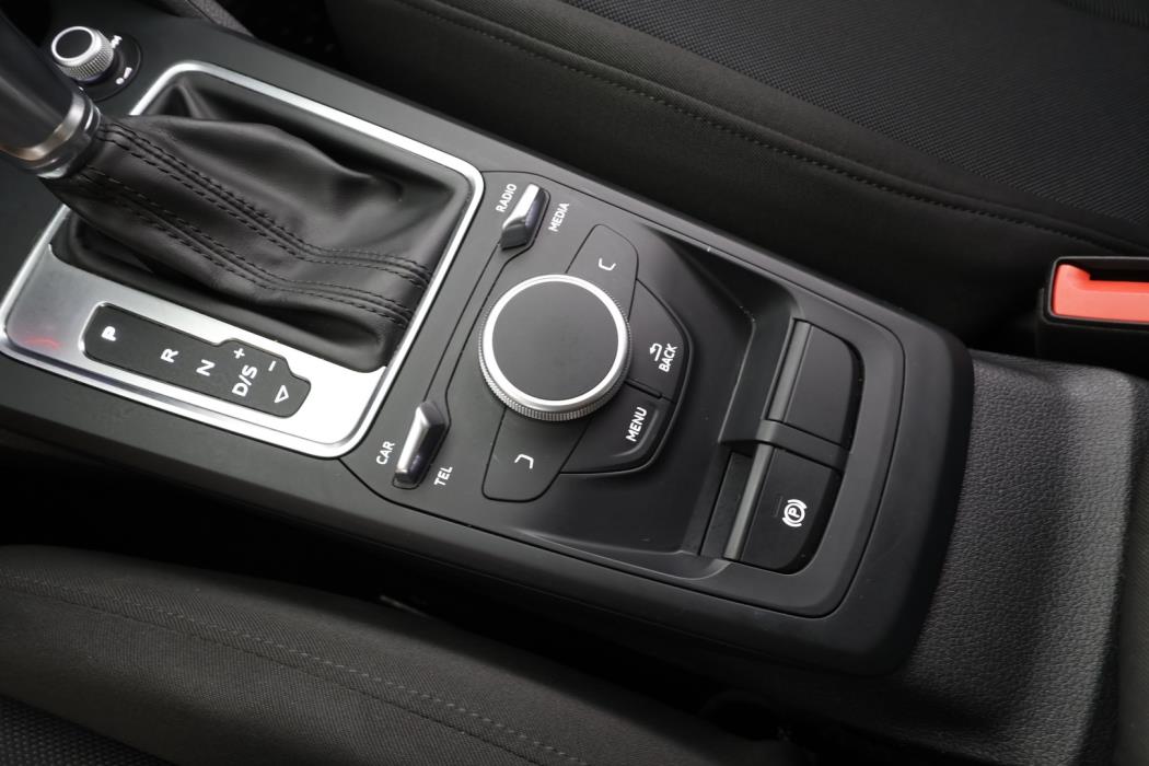 AUDI Q2 2018