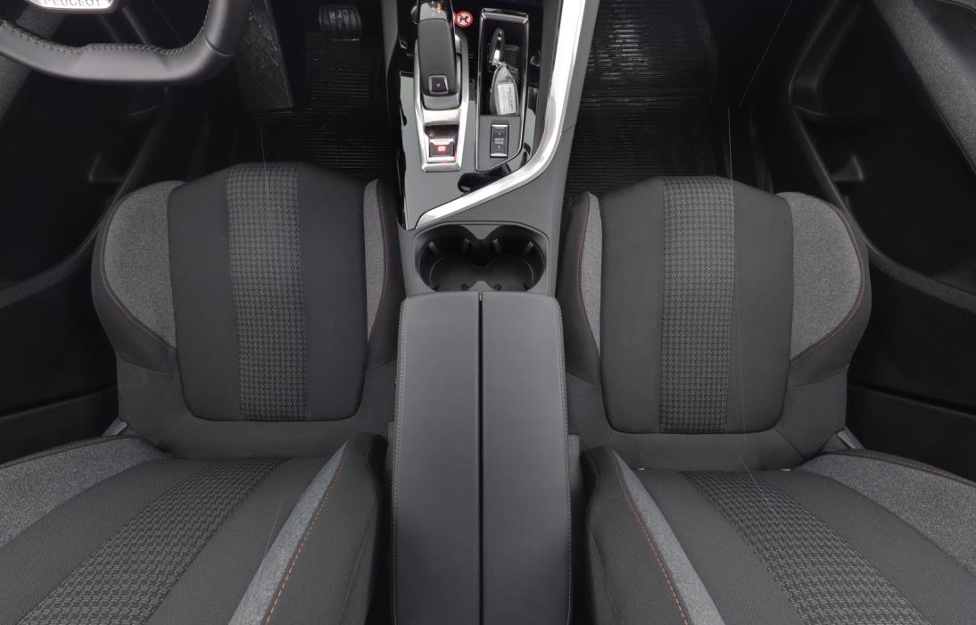 PEUGEOT 3008 2022