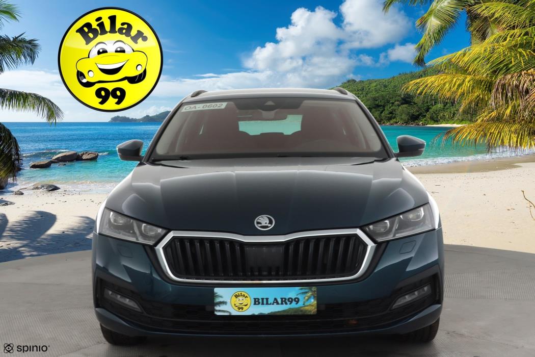 SKODA OCTAVIA 2023