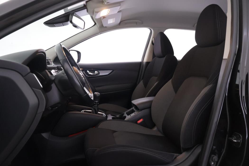 NISSAN Qashqai 2020