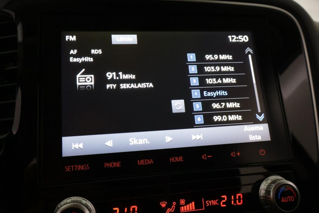 MITSUBISHI OUTLANDER PHEV 2021