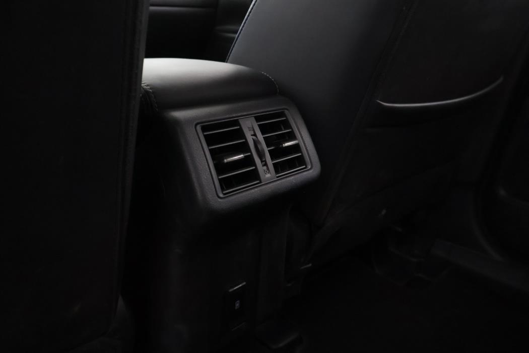 MITSUBISHI OUTLANDER PHEV 2021