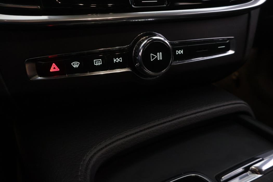 VOLVO V90 2018