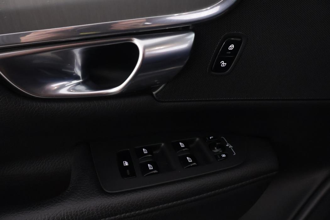 VOLVO V90 2018