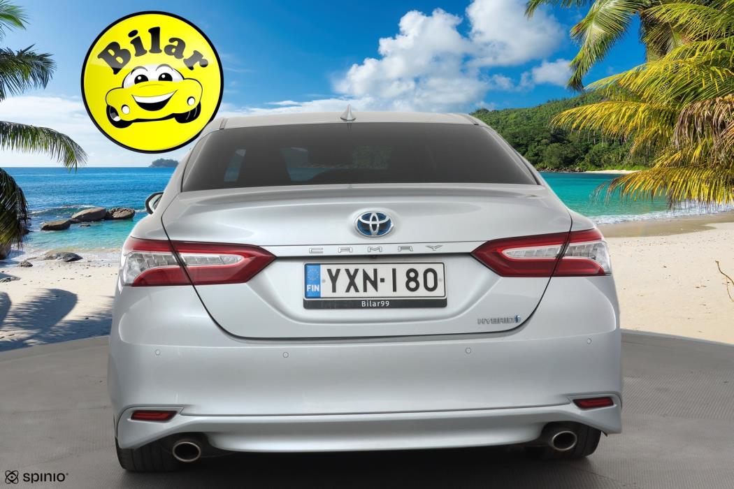 TOYOTA Camry 2021
