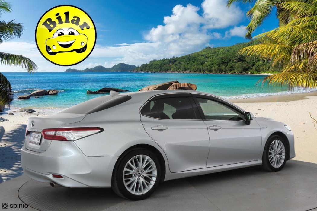 TOYOTA Camry 2021