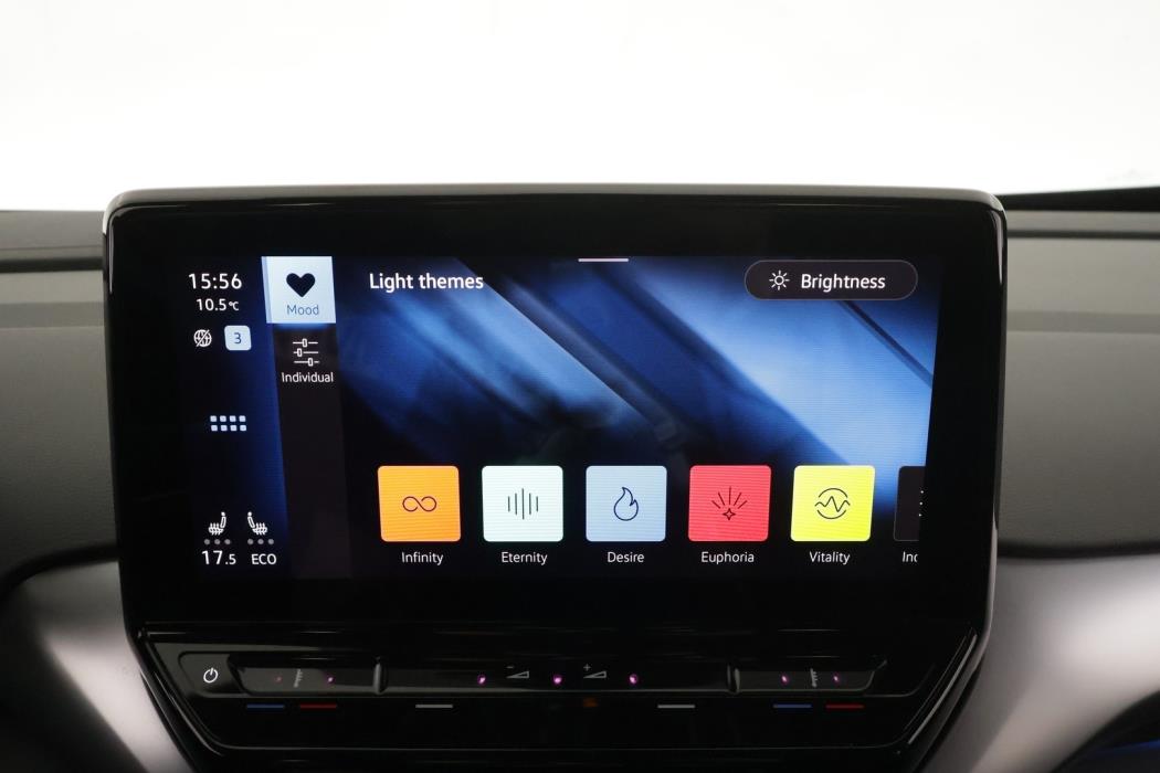 VOLKSWAGEN ID.4 2021