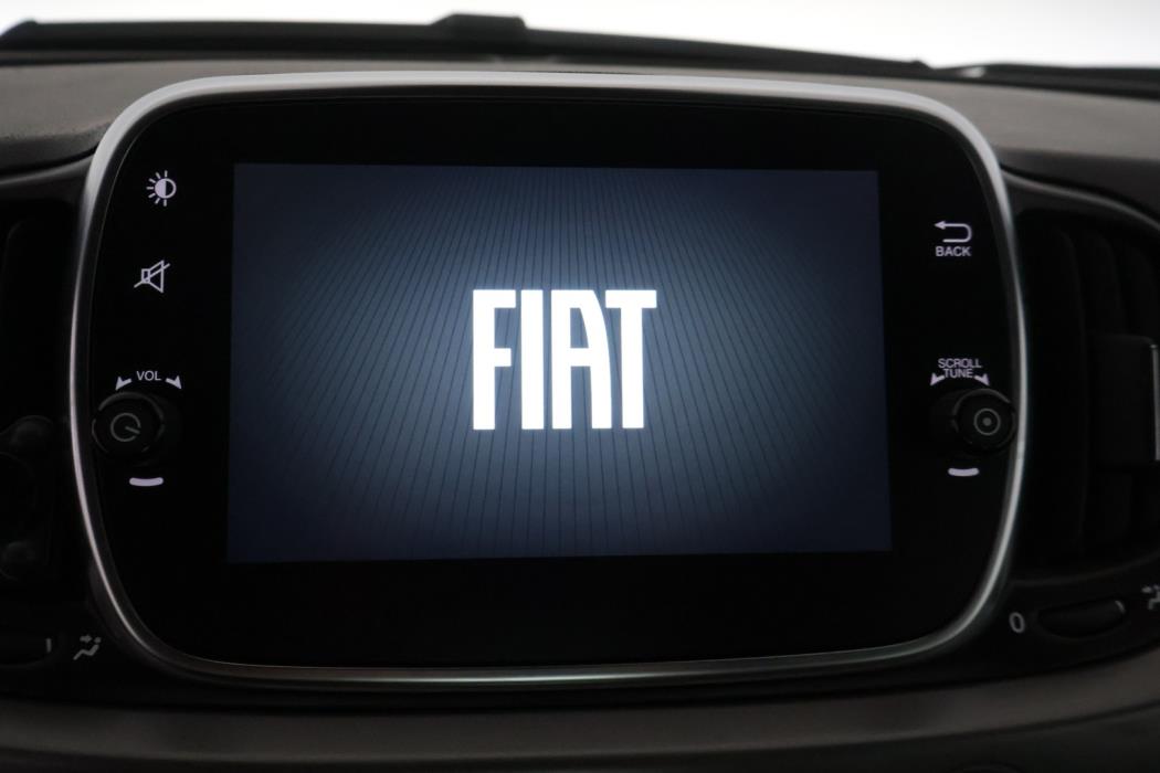 FIAT 500C 2021